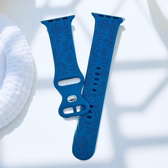 New Navy Floral Design Watch Bands For Apple Watch Series  38mm / 40mm / 41mm - Picture 1 of 6